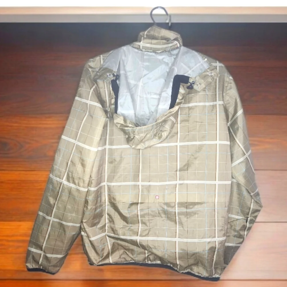 ELEMENT Beige Plaid Lightweight Jacket- Medium - Picture 6 of 9